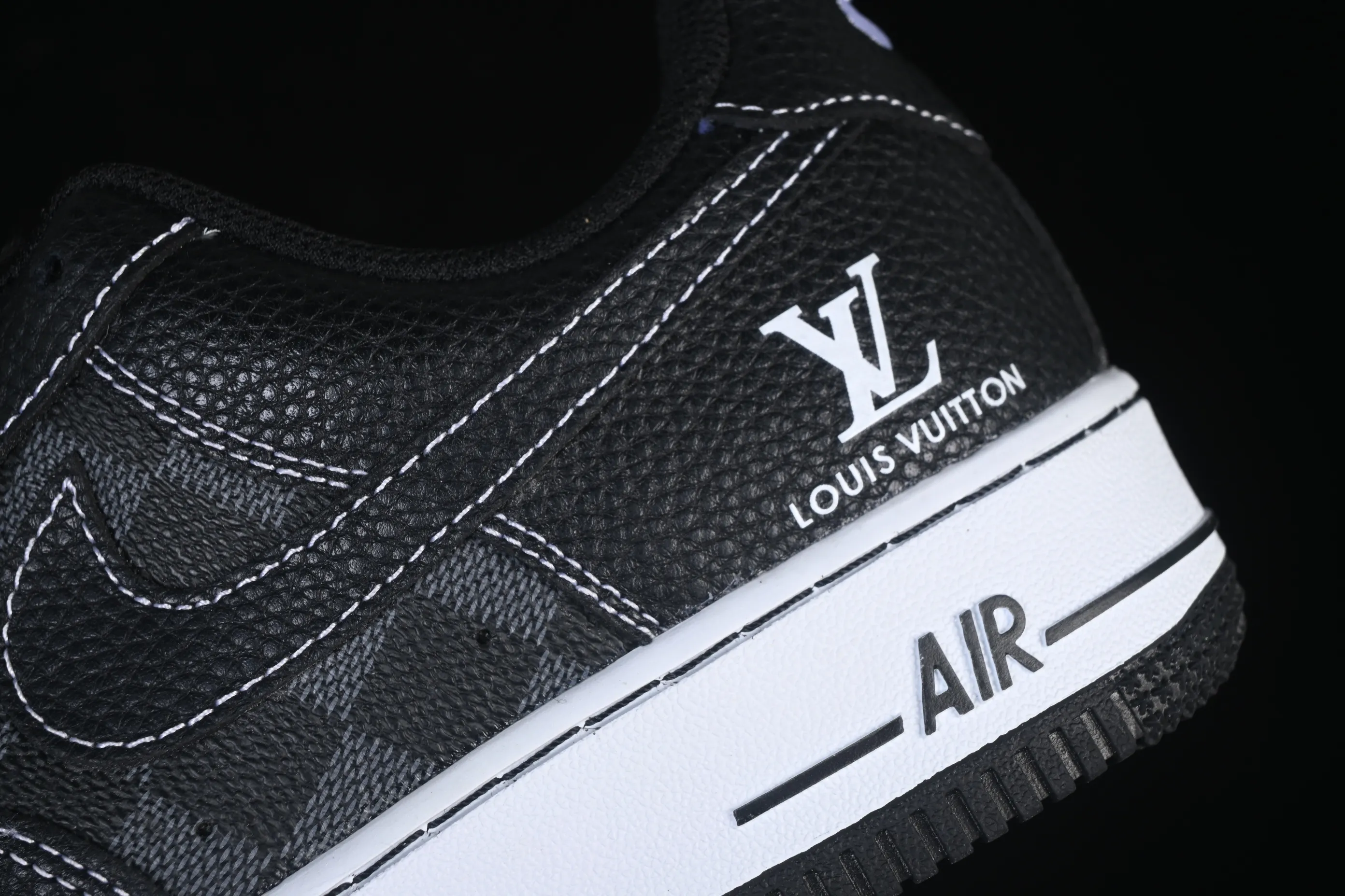 All categories Nk Air Force 1 Air Force series Nk Air Force 1 Low Air Force low-top Nike Air Force 1'07 Low LV joint checkered black pebbles Air Force 1 low-top casual sneakers CZ3986-001
